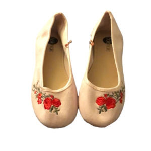 🥿 Pink Flats with Embroidered Rose